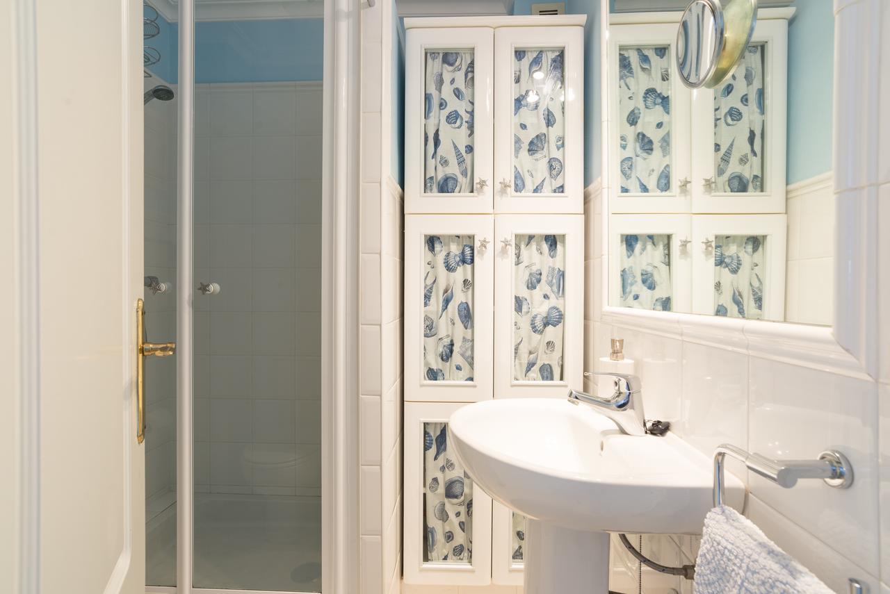 Malagasuite Palm Beach Fuengirola Ngoại thất bức ảnh